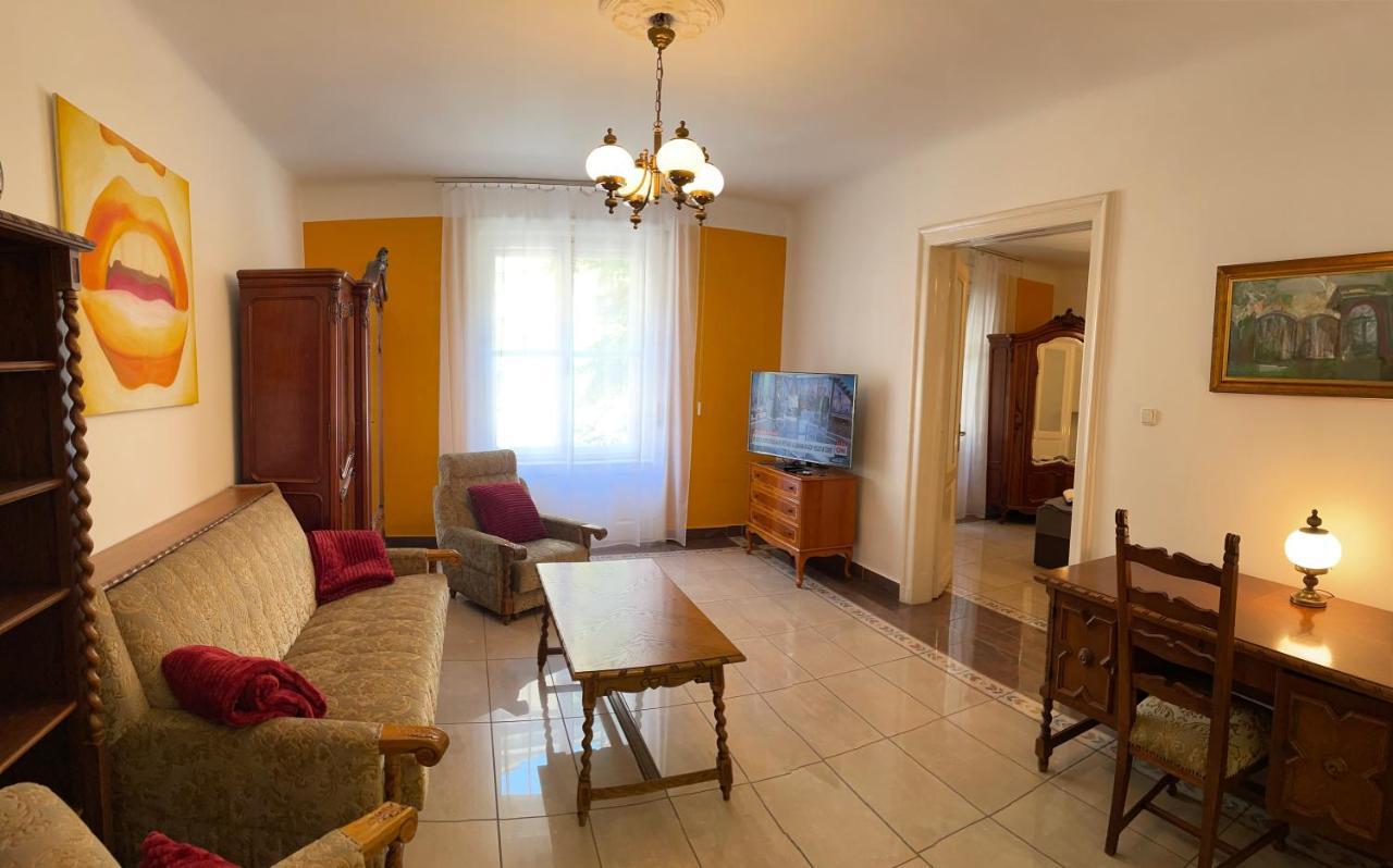 Buda Castle Apartment Budapest Exterior photo
